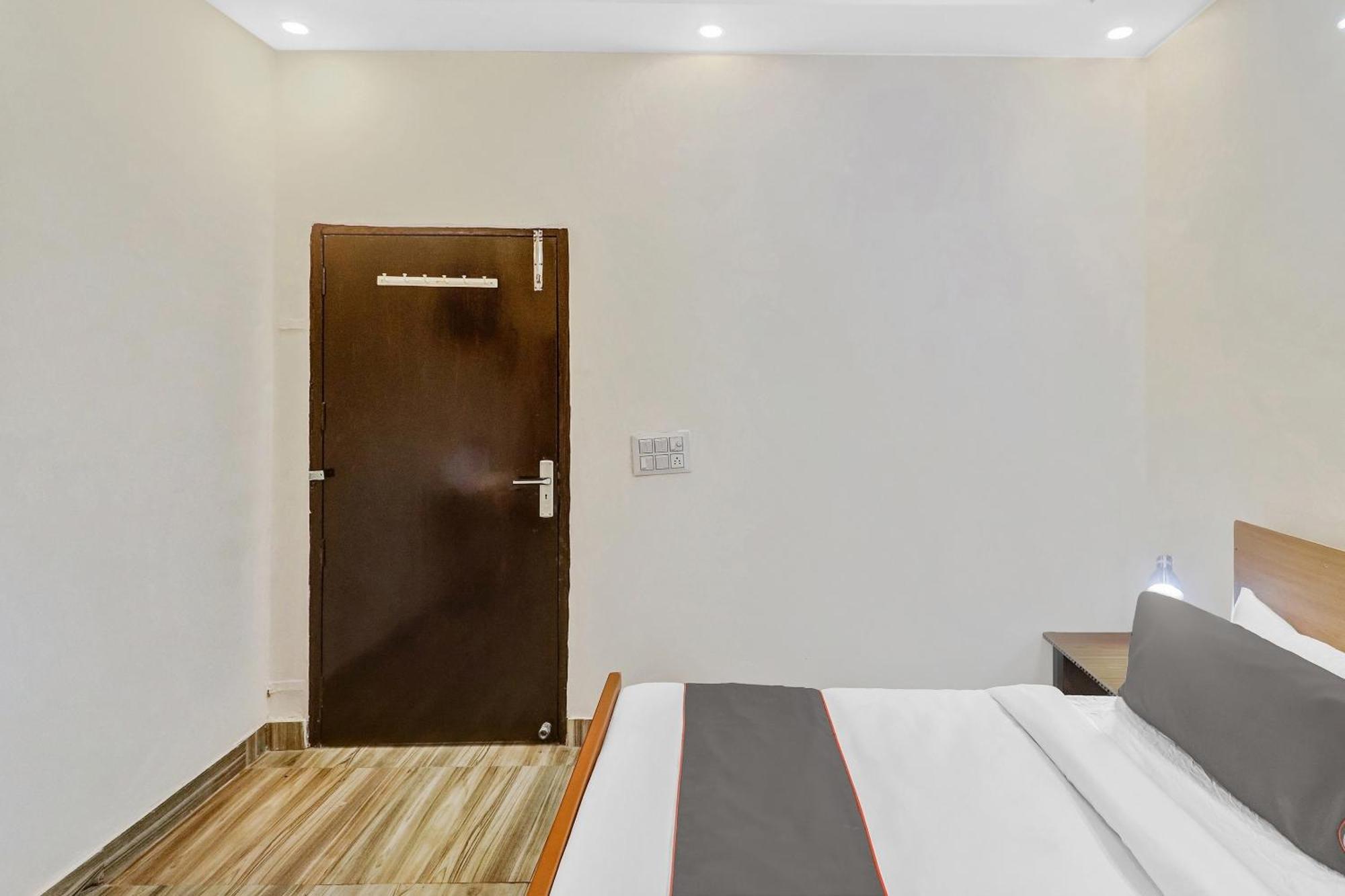 Super Capital O Moody Inn Delhi  Luaran gambar