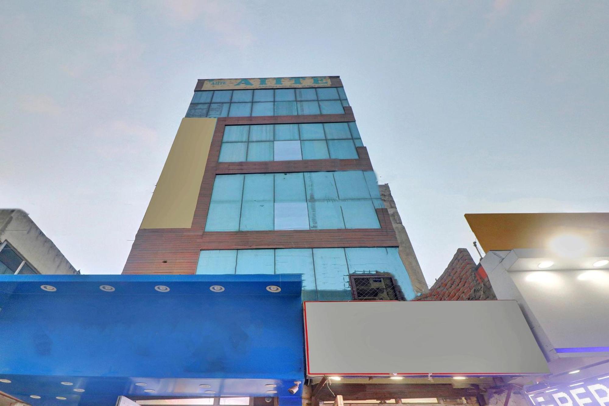 Super Capital O Moody Inn Delhi  Luaran gambar